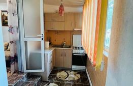 Apartament 3 camere, 50 mp, parter, Micro 11