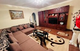 Apartament 3 camere, 50 mp, parter, Micro 11