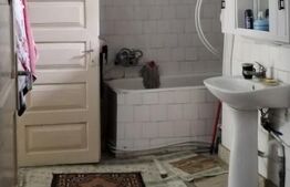 Casă de vacanță , 120mp construiți , 2400mp teren, zona  Gura Ocniței