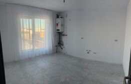 Duplex , 3 camere P+M, 300mp teren, zona str Campulung