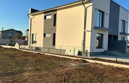 Duplex , 3 camere P+M, 300mp teren, zona str Campulung