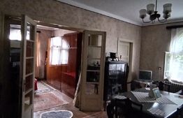 Casa/Vilă Ultracentral 238mp/671mp teren Târgoviște