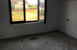 Vila 260mp, teren 530mp, Targoviste