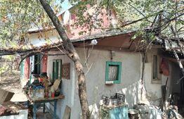 Casă de vanzare 50mp 1101mp teren Priseaca