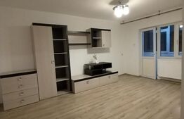 Apartament 3 camere decomandat, zona Piata 1 Mai 