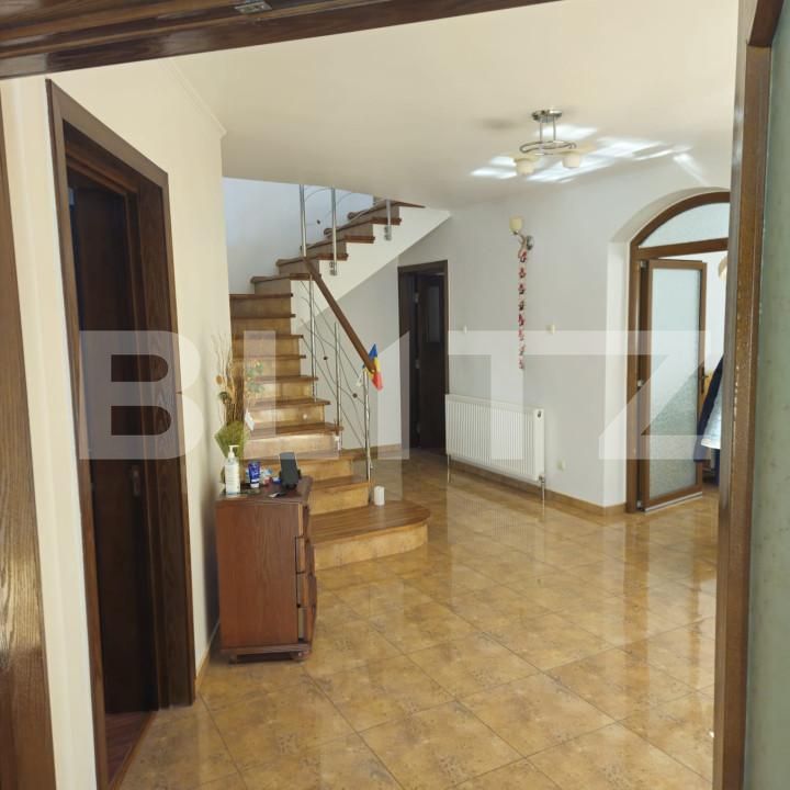 Casa de vânzare 6 camere Central - 159313CV | BLITZ Târgoviște | Poza3