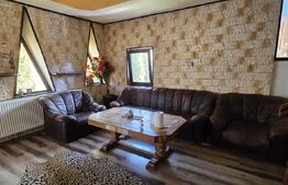 Apartament in casa in Pucioasa cu finisaje de lux si curte generoasa!