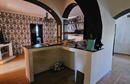 Apartament in casa in Pucioasa cu finisaje de lux si curte generoasa!