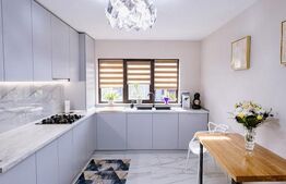 Vilă Modernă de Lux