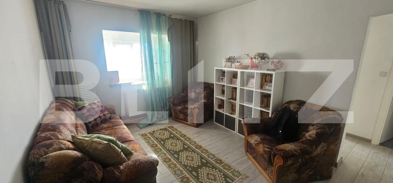 Apartament de vânzare 2 camere Micro 6 - 160510AV | BLITZ Târgoviște | Poza2