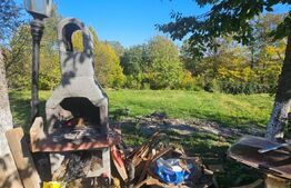 Casa in Moreni (exterior Vest)  si 2000 mp de teren