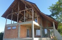 Casa/Vilă, 341 mp construiti, teren 1000 mp, Tărtășești