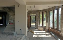 Casa/Vilă, 341 mp construiti, teren 1000 mp, Tărtășești