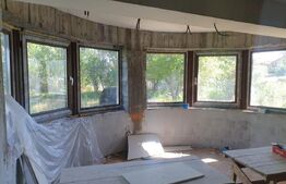 Casa/Vilă, 341 mp construiti, teren 1000 mp, Tărtășești