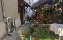 Apartament in casa, zona CENTRALA cu 4 camere, 118,4 mp, Targoviste 