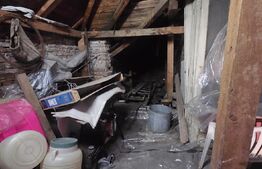 Apartament in casa, zona CENTRALA cu 4 camere, 118,4 mp, Targoviste 