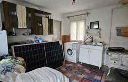Casa finisata, 70 mp si 920 mp teren, in Moroeni cu priveliste la deal si munte!