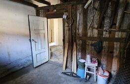 Casa de vanzare, 1392 mp de teren, zona-Visinesti