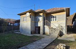 Casa de vanzare, 1392 mp de teren, zona-Visinesti