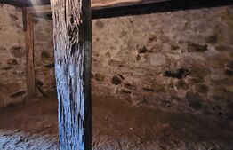 Casa de vanzare, 1392 mp de teren, zona-Visinesti