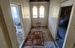 Casa de vanzare, 1392 mp de teren, zona-Visinesti