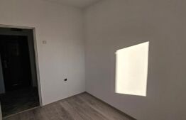 Apartament de vanzare NOU renovat in Gaesti de 33,3mp utili!