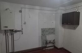 Spatiu comercial 3 camere decomandat Micro 4