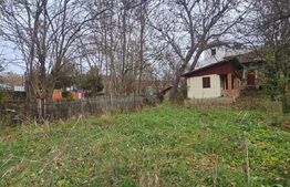 Teren intravilan 700mp in Aninoasa 