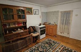 Casa in Pietrosita 160 mp si 400 mp teren in zona de deal