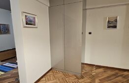 Apartament de lux cu 4 camere, 148 mp, la etajul 1, Targoviste