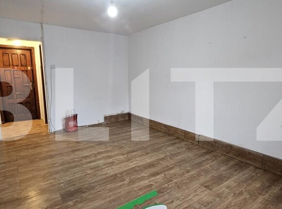 Apartament de vânzare 2 camere Micro 6 - 162873AV | BLITZ Târgoviște | Poza4
