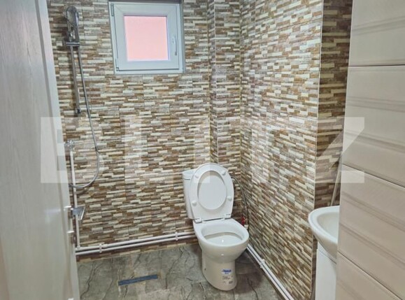 Casa de închiriat 7 camere Exterior Vest - 163518CI | BLITZ Târgoviște | Poza17