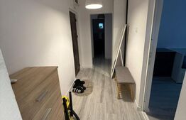 Micro 11 apartament renovat recent , 72 mp, 3 camere
