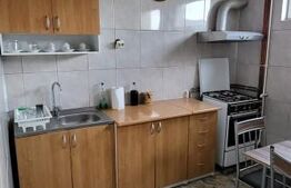 Închiriere Casă 4 camere, 3 Dormitoare, Sufragerie, 2 Bai, Bucatarie, Pivnita. 