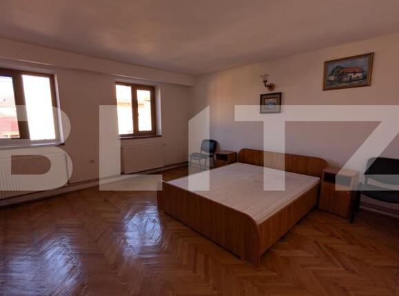 Casa de închiriat 4 camere Central - 163689CI | BLITZ Târgoviște | Poza8