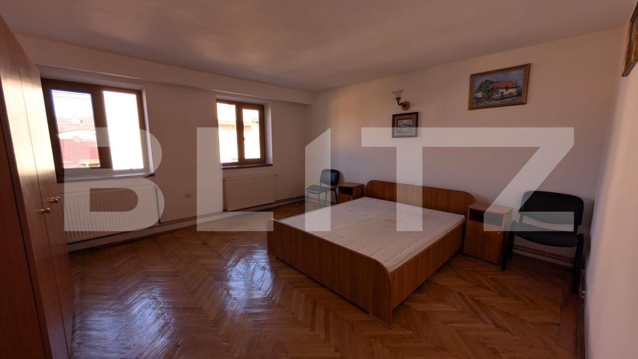 Casa de închiriat 4 camere Central - 163689CI | BLITZ Târgoviște | Poza8