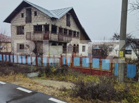 Casa de vânzare 9 camere Exterior Est - 163696CV | BLITZ Târgoviște | Poza1