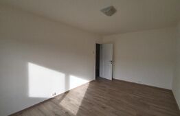 Apartament decomandat 3 camere, 67 mp, recent renovat, zona Micro 12