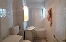  Micro 4 Apartament 3 camere decomandat etaj 2