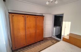 Apartament decomandat cu 2 camere, 50 mp, zona Ultracentral