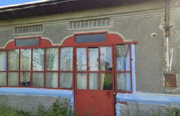 Casa batrâneasca de vanzare, 48 mp, zona Patroaia Deal cu Comision 0