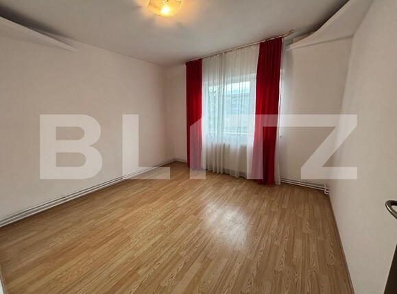 Apartament de vânzare 3 camere Micro 11 - 165114AV | BLITZ Târgoviște | Poza3