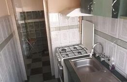 Apartament de vanzare, cu 3 camere, 48 mp, zona Micro 11