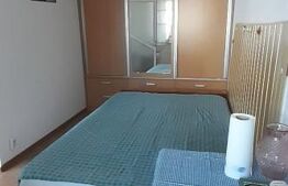 Apartament de vanzare, cu 3 camere, 48 mp, zona Micro 11
