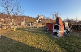 Casa de vanzare, cu 4 camere, 180 mp, zona Aninoasa 