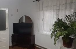 Casa de vanzare, cu 3 camere, 138 mp, zona Calea Domneasca
