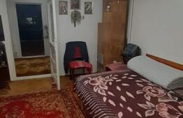 Casa de vanzare, cu 3 camere, 138 mp, zona Calea Domneasca