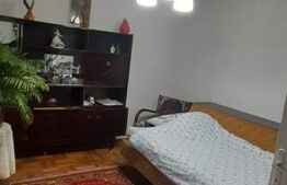 Casa de vanzare, cu 3 camere, 138 mp, zona Calea Domneasca