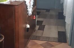 Casa de vanzare, cu 3 camere, 138 mp, zona Calea Domneasca