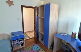 Apartament de vanzare, cu 3 camere, Pucioasa